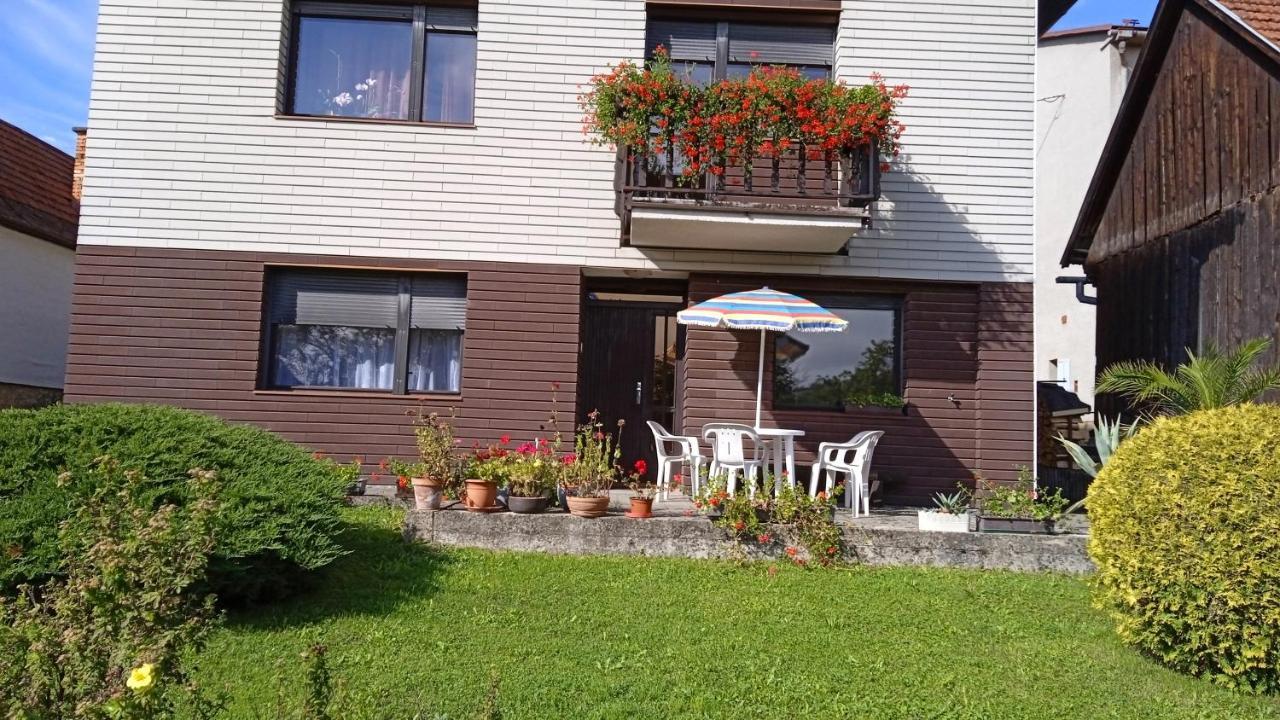 Apartman 6 Km Od Centra Banskej Bystrice Bańska Bystrzyca Zewnętrze zdjęcie